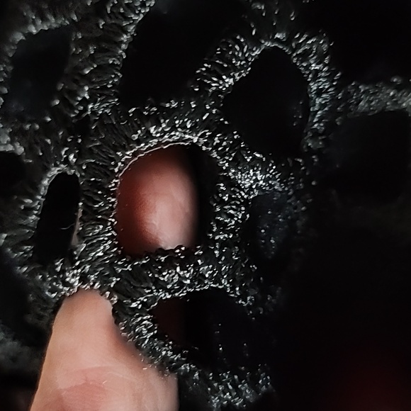 Carmen Marc Valvo Black Cocktail Dress, in Excellent Condition, Sz. 6 - Picture 10 of 12